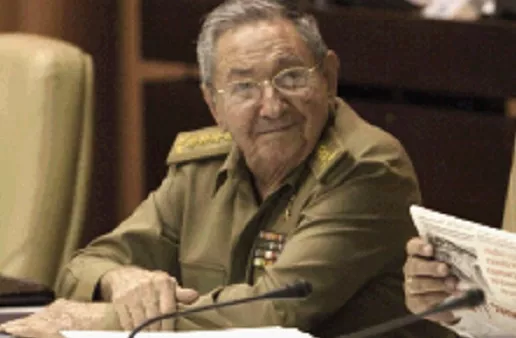 Raúl Castro reconoce “afectaciones” en la cooperación con Venezuela en 2015