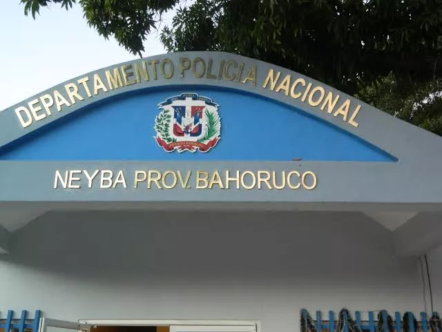 Apresado hombre que propinó una golpiza a sus dos hijastros de 7 y 5 años en Neyba