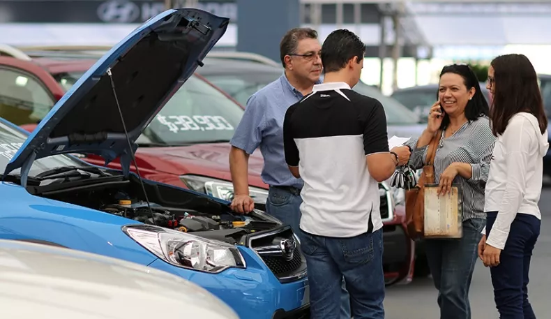 El Banco Popular iniciará el viernes la autoferia