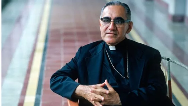 Monseñor Oscar Arnulfo Romero llegará a los altares antes de que sus sicarios a la Justicia