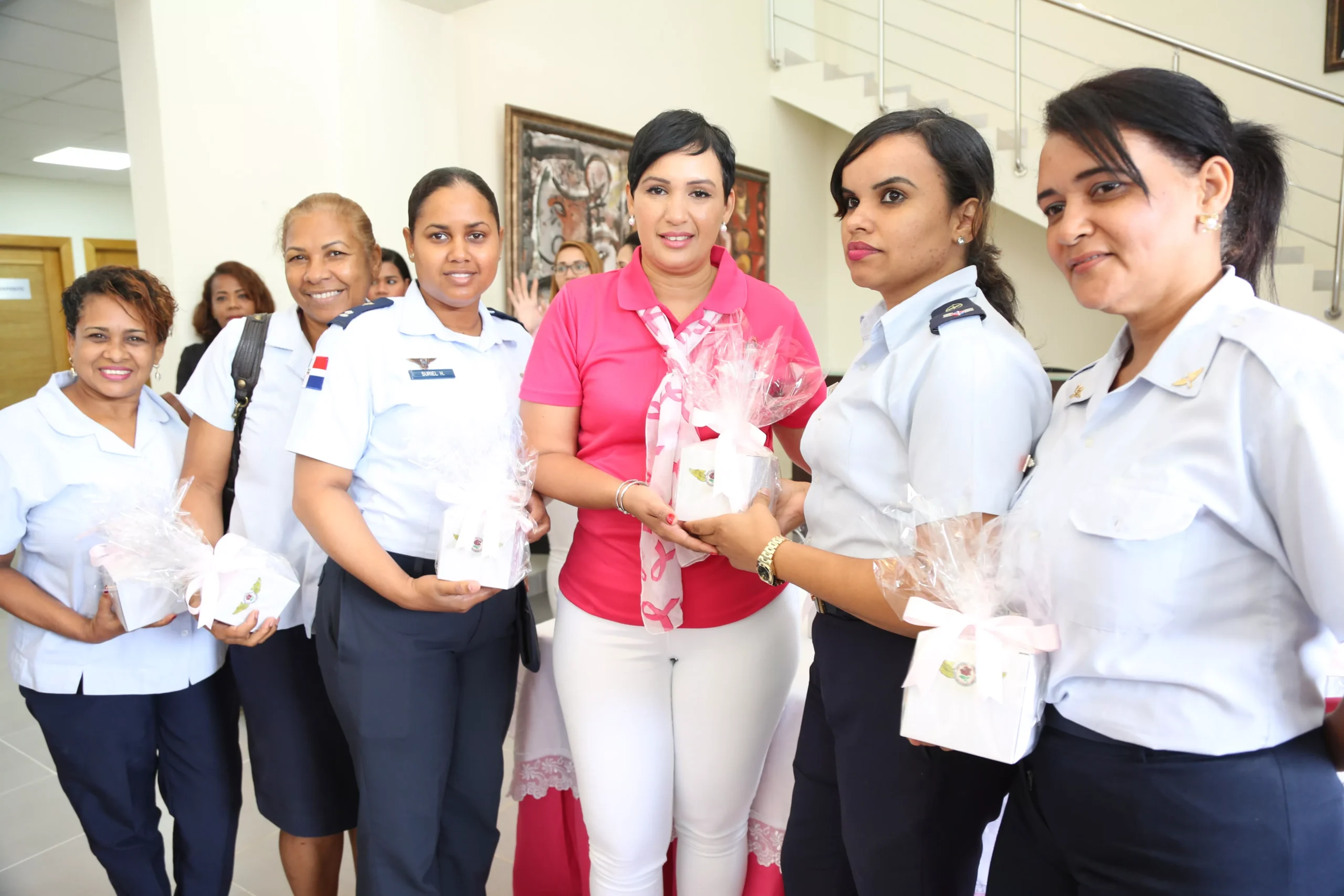 Despacho de la Primera Dama realiza mamografías a mujeres de la Fuerza Aérea