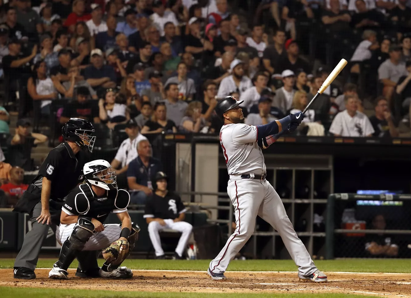 Nelson Cruz hace historia con tres jonrones en un juego en Minnesota