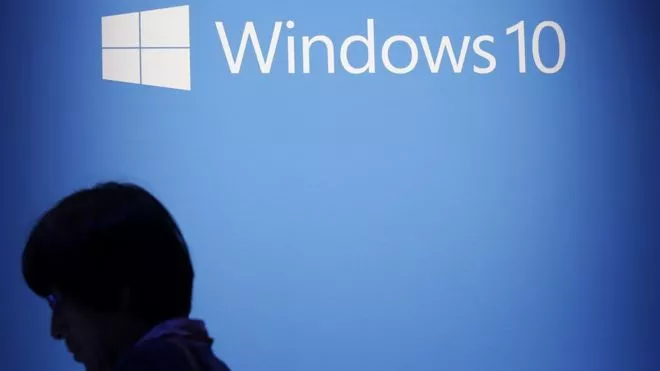 La falla de seguridad de Windows 10 detectada por el gobierno de EE.UU. que pone en riesgo a millones de computadoras