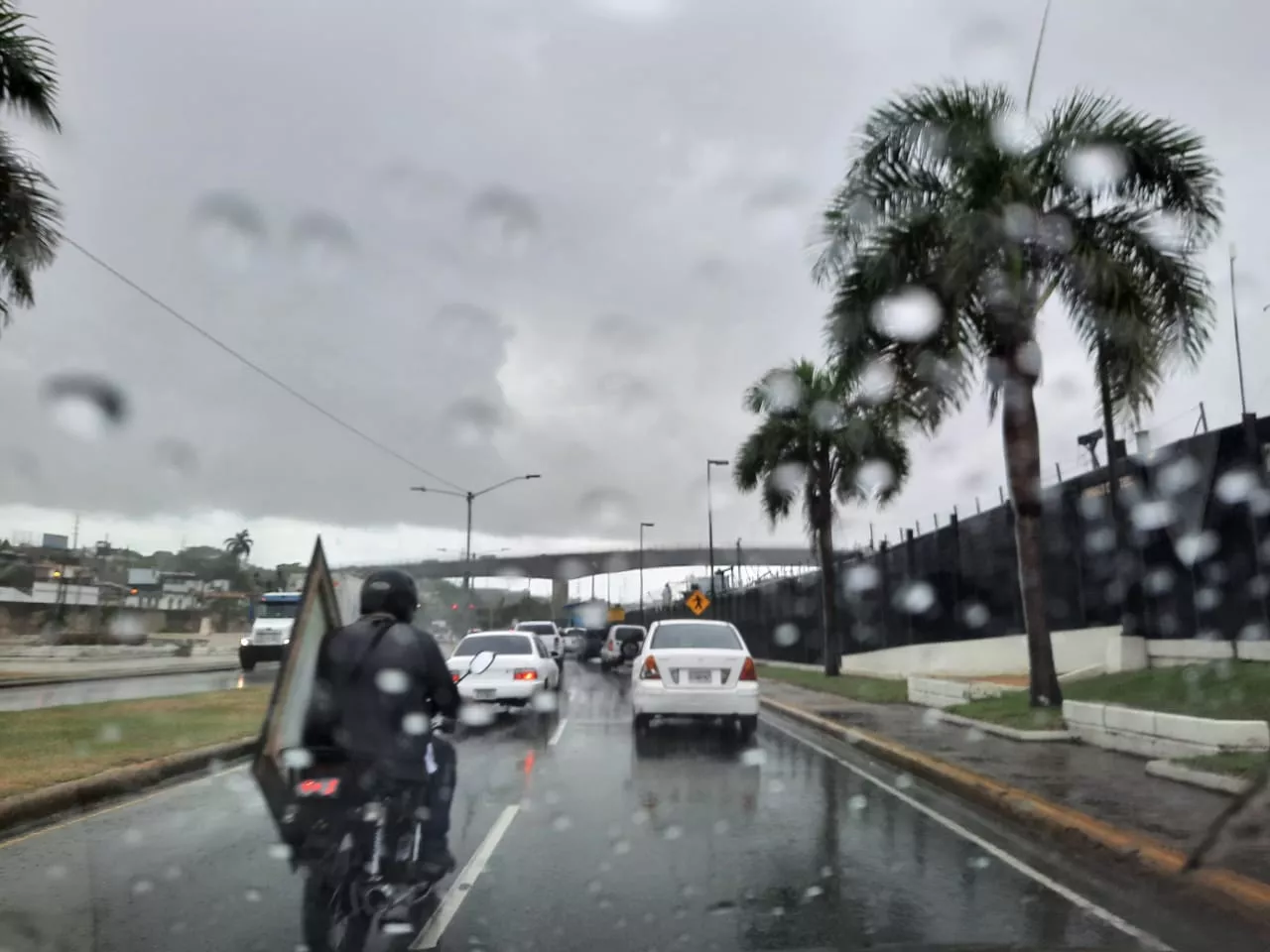 Meteorología: una onda tropical y dos vaguadas provocarán aguaceros