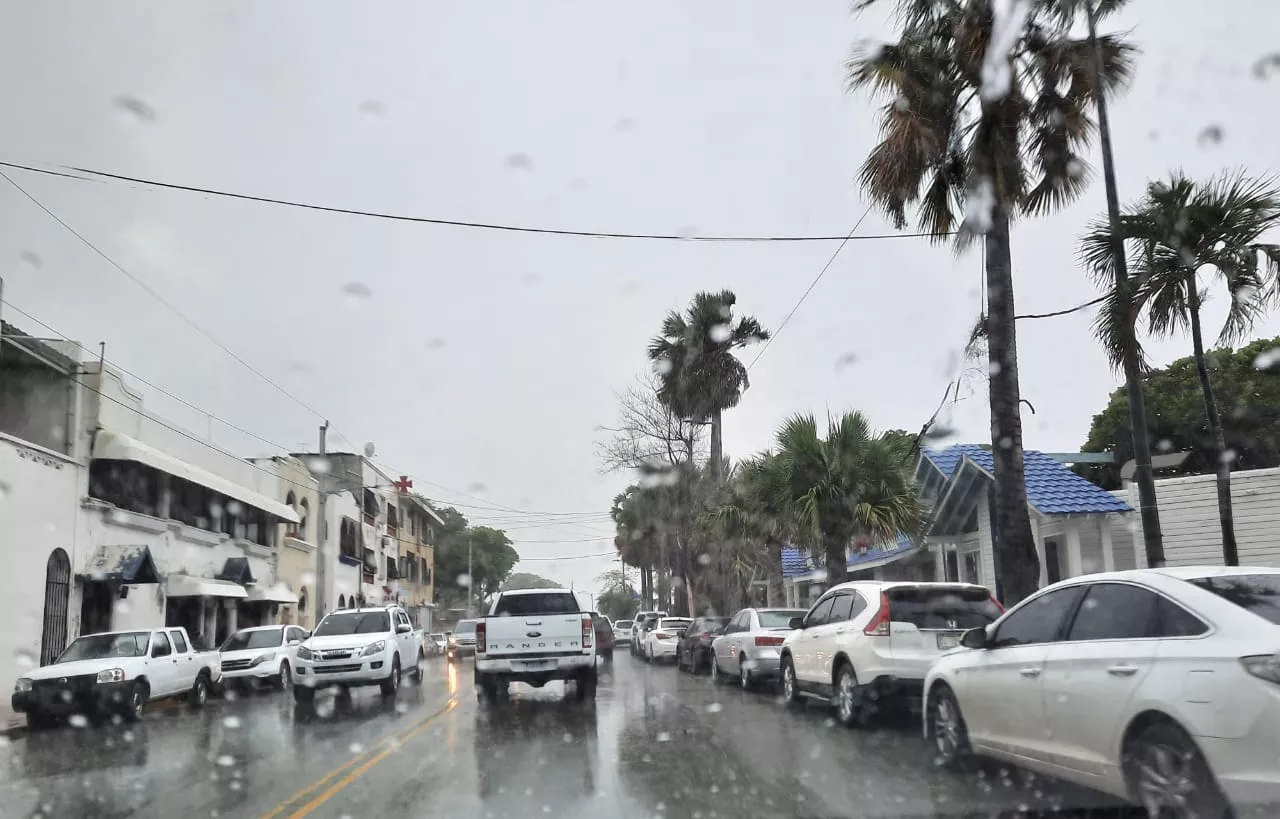 Meteorología: Lluvias continuarán este sábado