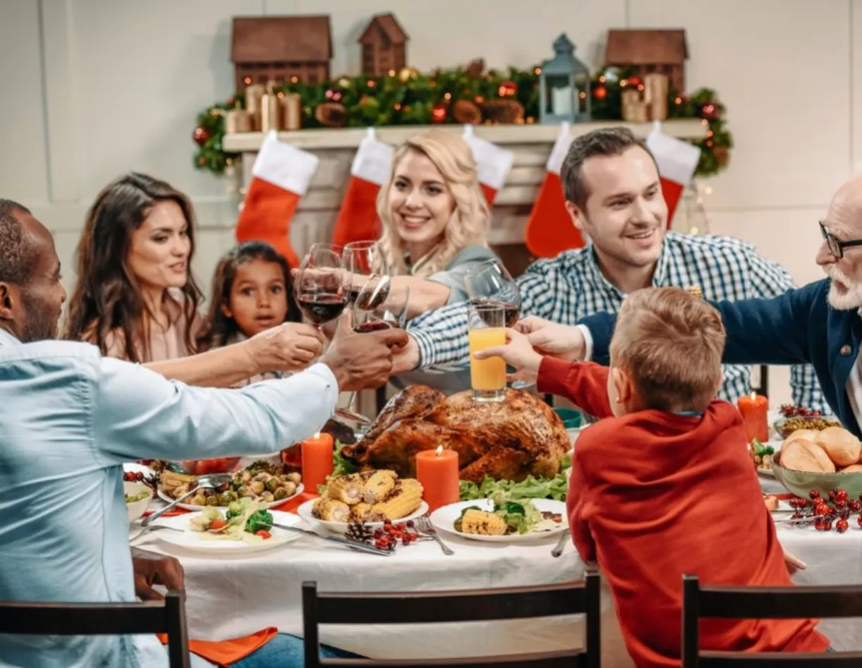 Cómo cuidar y proteger  el estómago durante las festividades navideñas