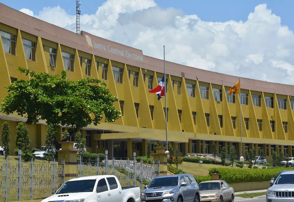 JCE inicia trabajos de Mesa Técnica para fortalecimiento de inclusión en procesos internos 