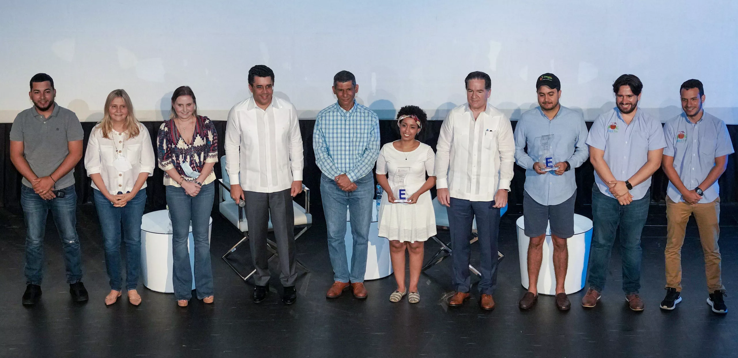 Reconocen 7 emprendedores con el Premio Pepín Corripio