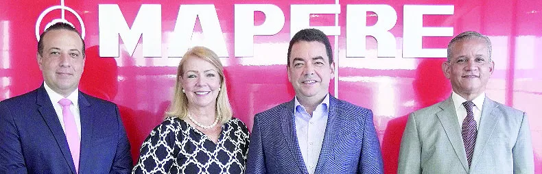 Mapfre presenta su nueva oficina en La Romana