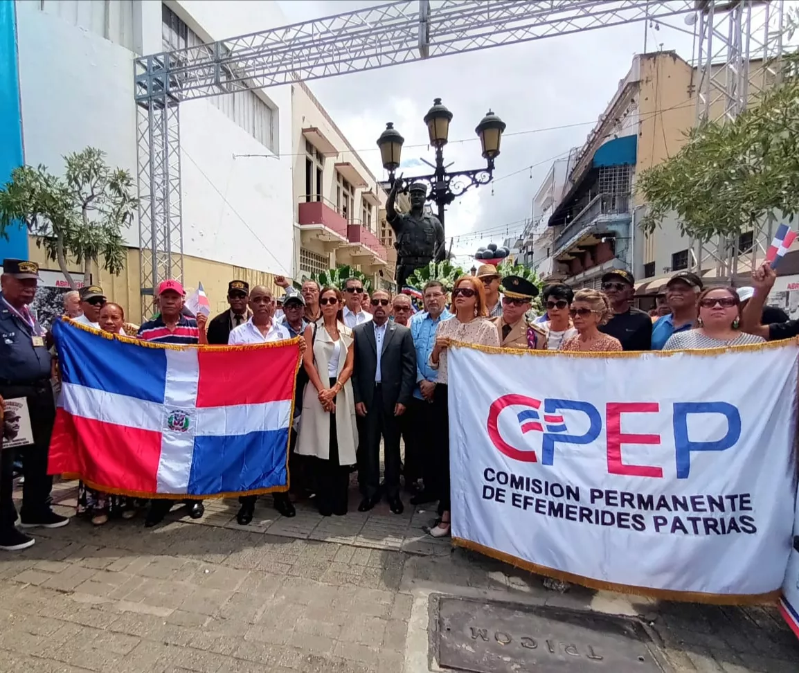 Efemérides Patrias conmemora 57 aniversario de la Revolución de Abril de 1965