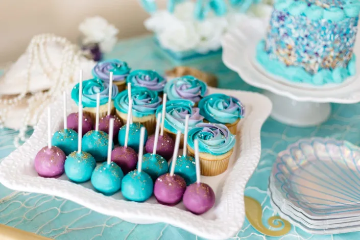 Como preparar cake pops, una receta ideal para tus eventos