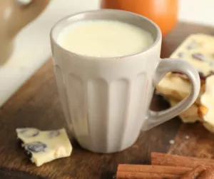 Bebida caliente hecha con galletas Marías