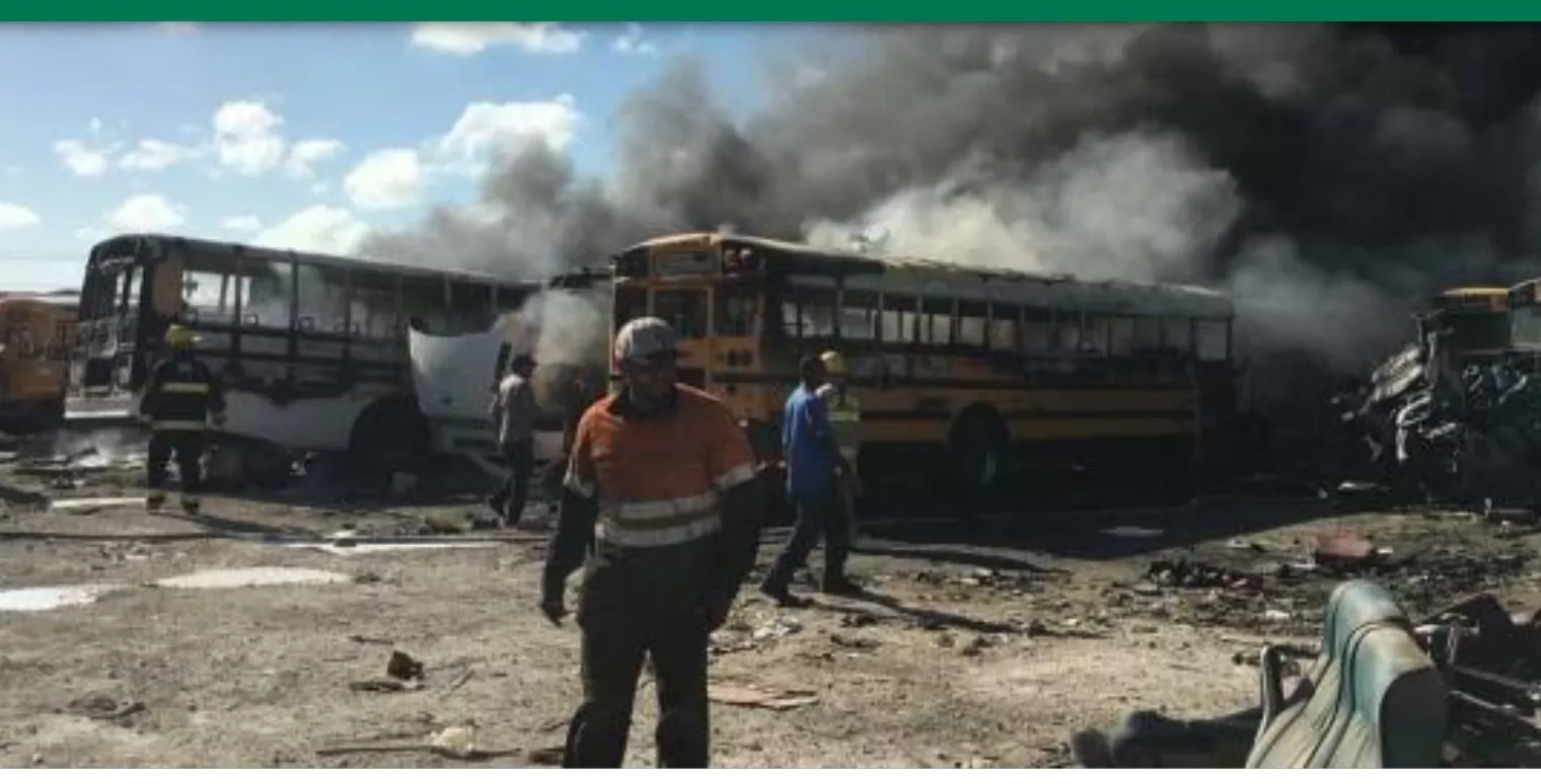 Migración niega autobuses afectados por incendio en Bávaro pertenezcan a la institución