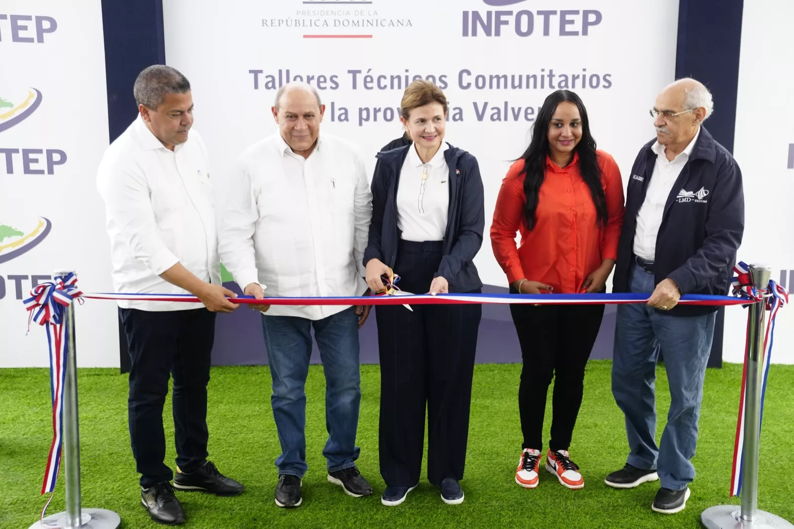 Vicepresidenta inaugura centro de capacitación del INFOTEP en la provincia Valverde