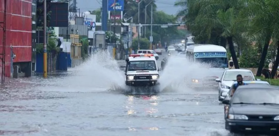 El COE coloca 10 provincias en alerta verde por incidencia de una vaguada 