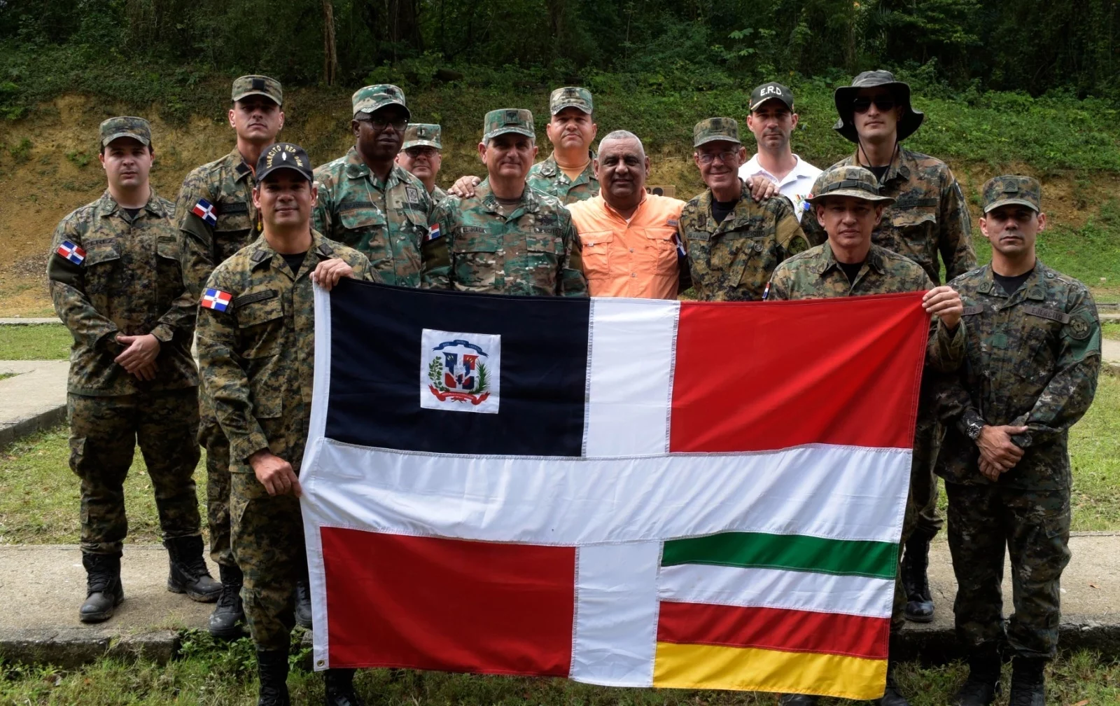 Ejército recupera supremacía torneo tiros con pistola