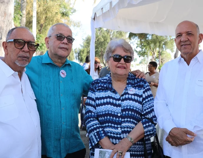 Fundación rinde homenaje a Peña Gómez