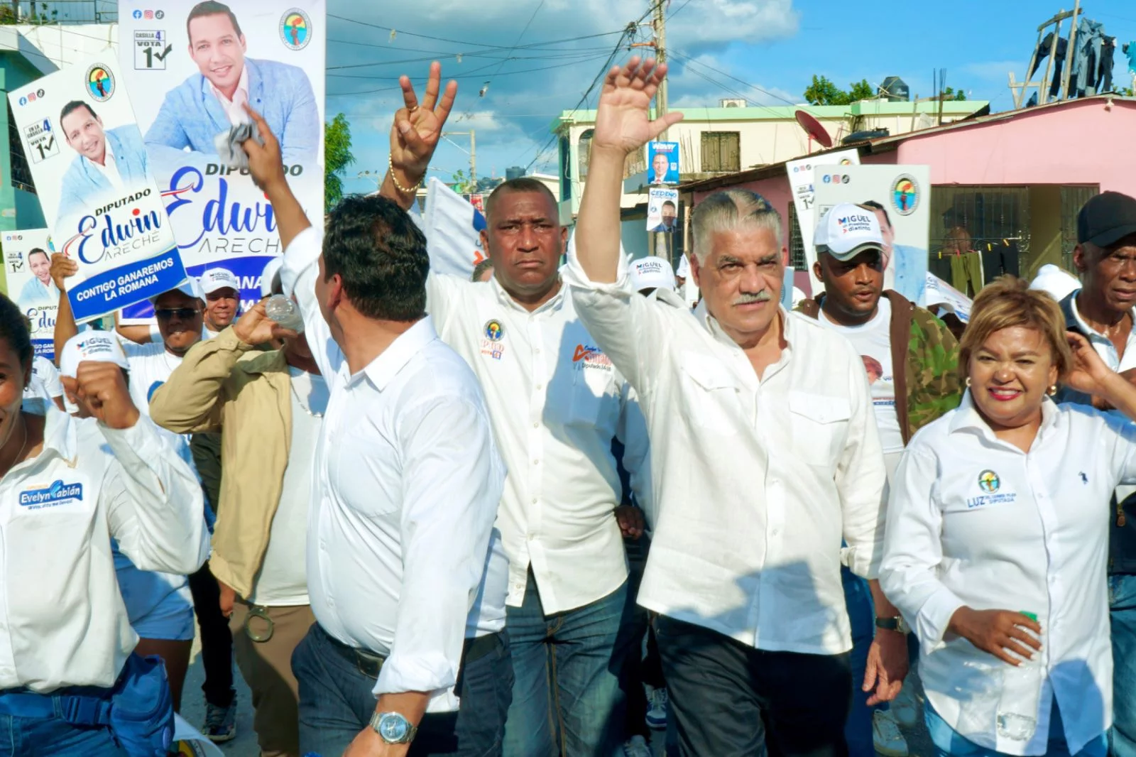 Miguel Vargas: “El pueblo votará contra incapacidad y carestía de la vida”