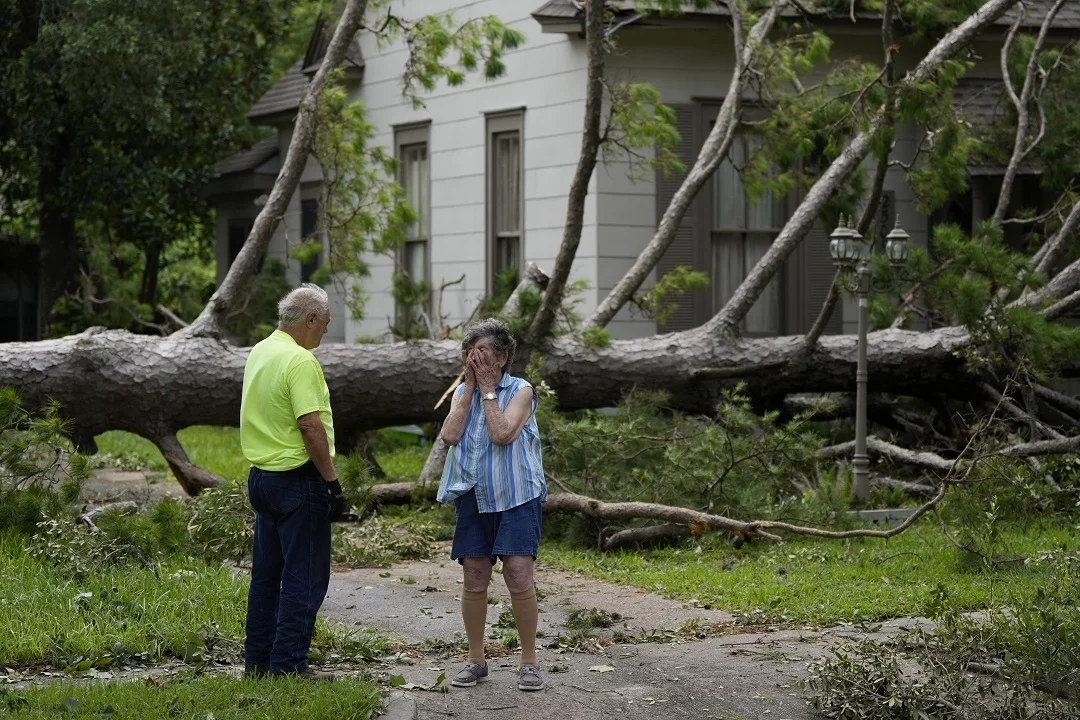 Al menos ocho muertos por Beryl en EEUU y continúa el apagón en Texas