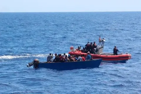 Una ceremonia mística causó el incendio del barco donde murieron 40 migrantes en Haití