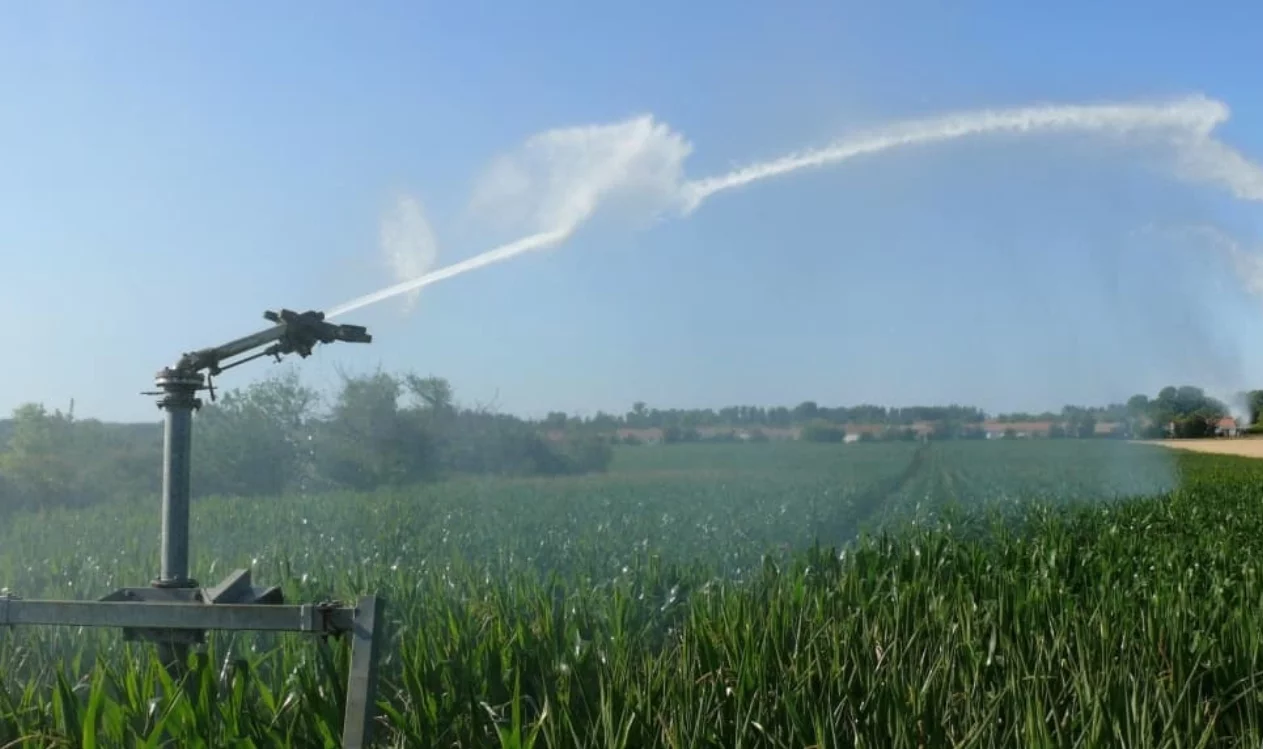 País debe incentivar inversión en tecnología riego agrícola