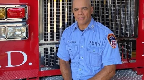 Capitán de Bomberos dominicano revive a persona al borde de la muerte tras accidente en El Bronx