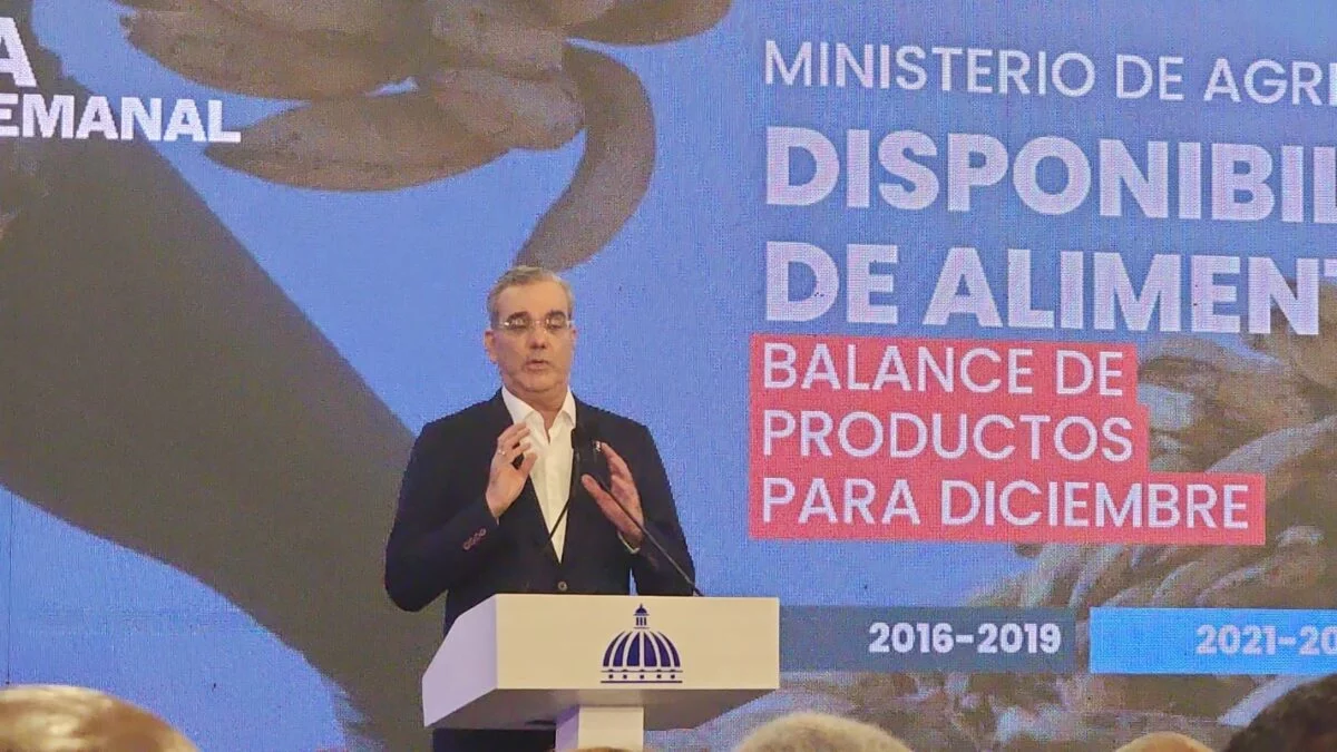 Presidente Abinader garantiza abastecimiento de alimentos navideños para festividades 2024