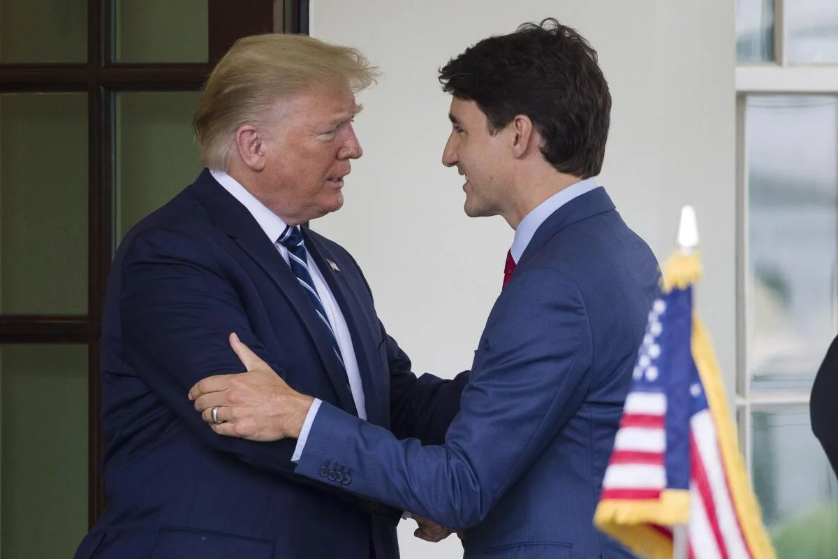 Trudeau se reúne con Trump en Florida en medio de amenazas de nuevos aranceles