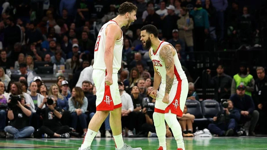 Phoenix vencen a Lakers; Rockets clasificaron a cuartos de final de la NBA Cup