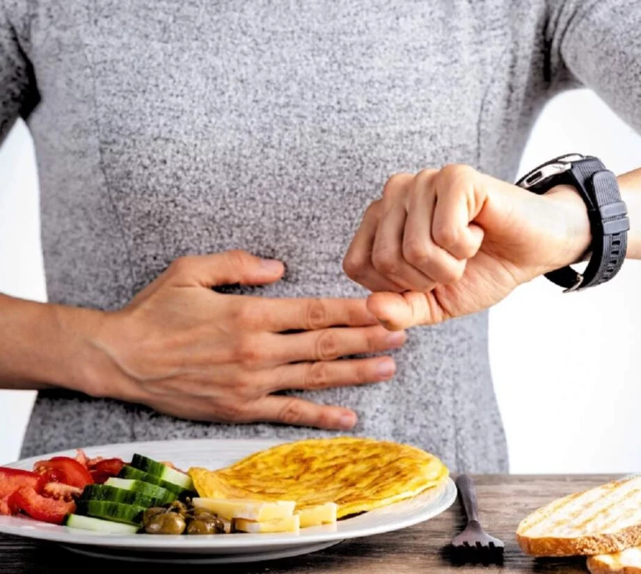 ¿A qué hora comes?, la clave de la salud va de la mano con el reloj